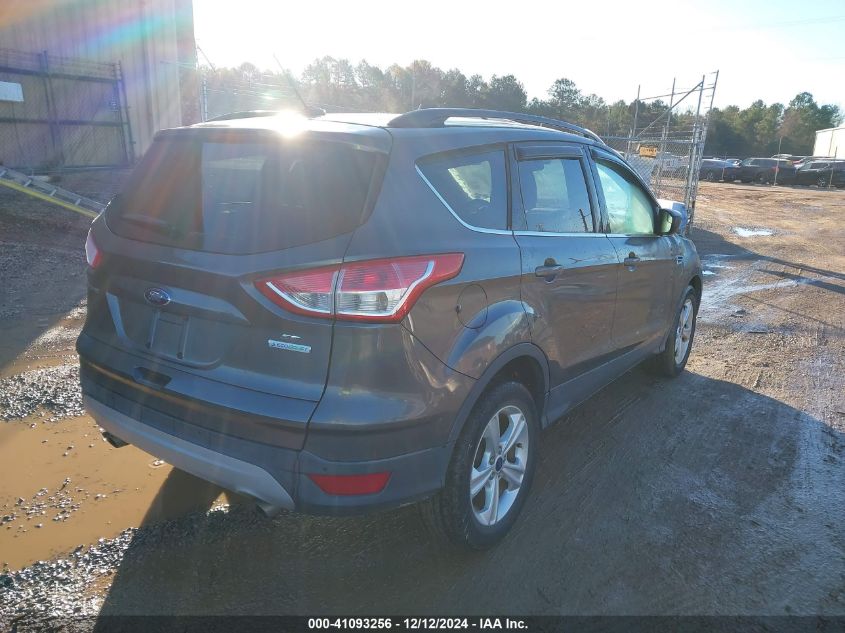 VIN 1FMCU0GX3FUC73600 2015 FORD ESCAPE no.4