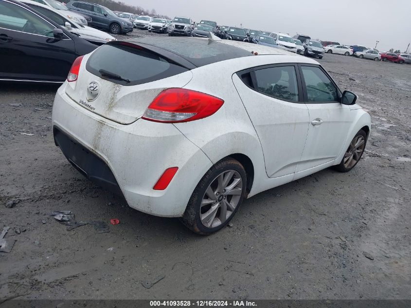 VIN KMHTC6ADXGU268450 2016 Hyundai Veloster no.4