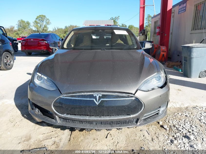 2015 Tesla Model S 70D/85D/P85D VIN: 5YJSA1H25FF092928 Lot: 41093786