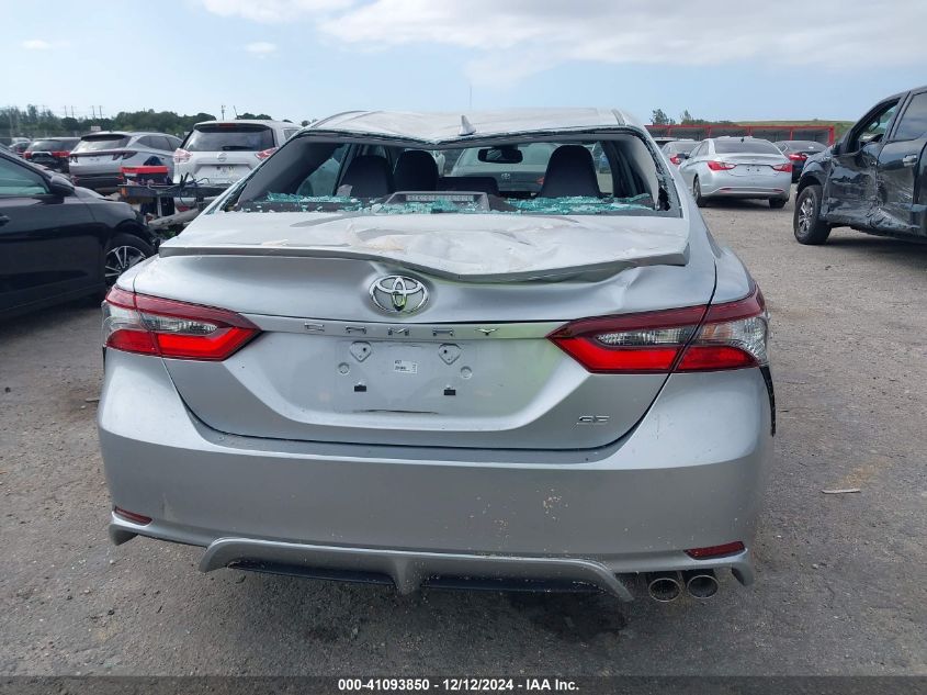 VIN 4T1T11AK8NU689300 2022 Toyota Camry, SE no.16