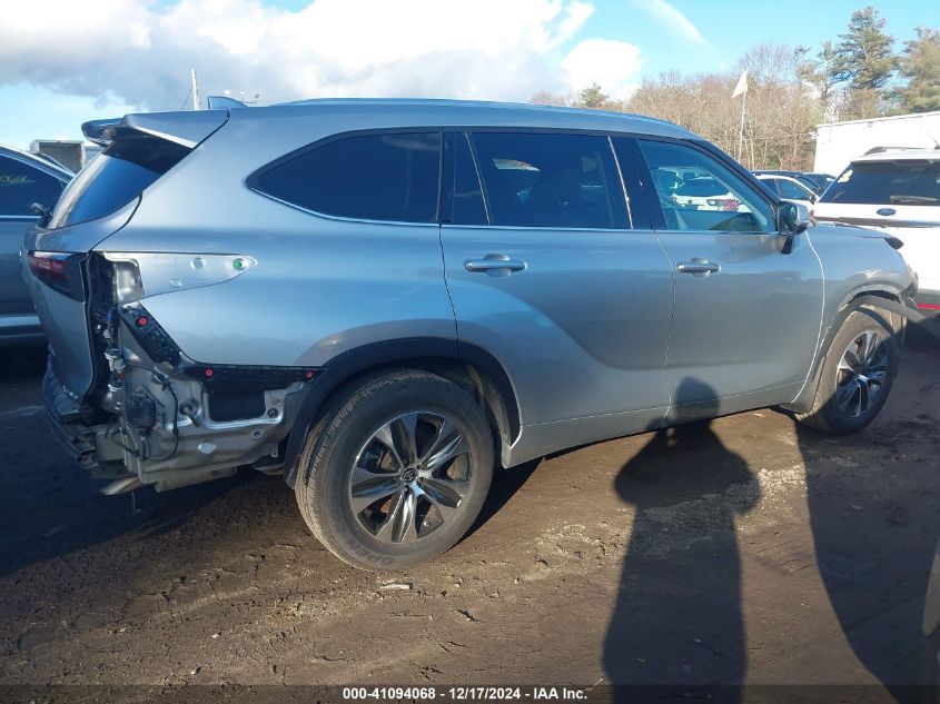 VIN 5TDGZRBH7MS157426 2021 Toyota Highlander, Xle no.14