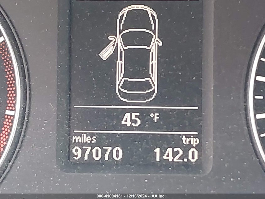 2012 VOLKSWAGEN PASSAT VIN: 1VWBP7A37CC092150