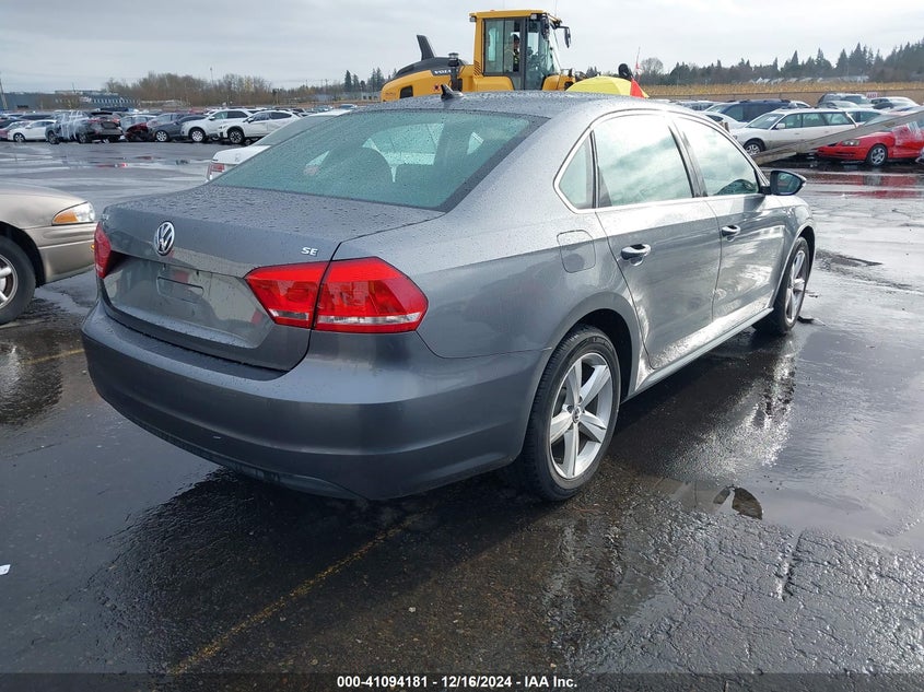 2012 VOLKSWAGEN PASSAT VIN: 1VWBP7A37CC092150
