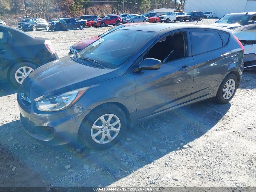 VIN KMHCT5AEXDU083958 2013 Hyundai Accent, GS no.2