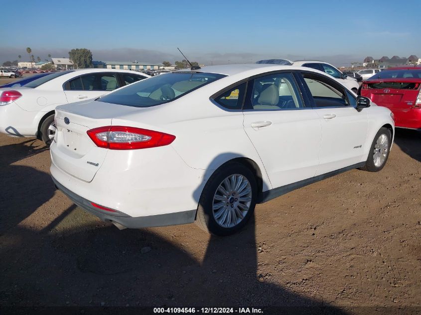 VIN 3FA6P0UU2FR283244 2015 Ford Fusion, Hybrid S no.4