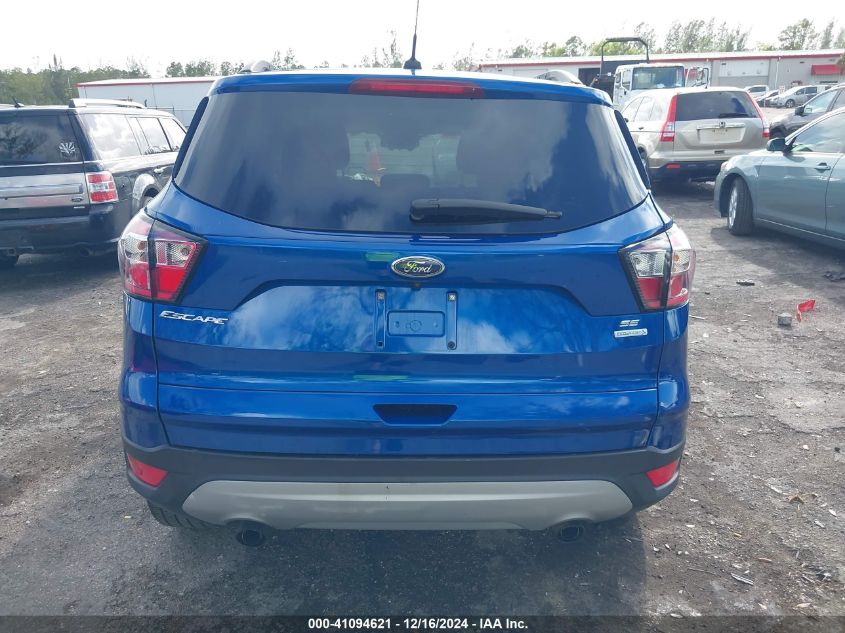 VIN 1FMCU0GDXJUD60991 2018 FORD ESCAPE no.16