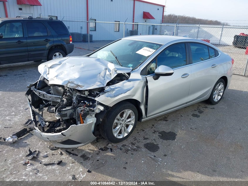 2019 CHEVROLET CRUZE VIN: 1G1BE5SM9K7125833