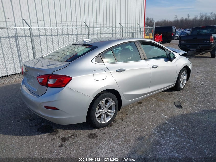 2019 CHEVROLET CRUZE VIN: 1G1BE5SM9K7125833