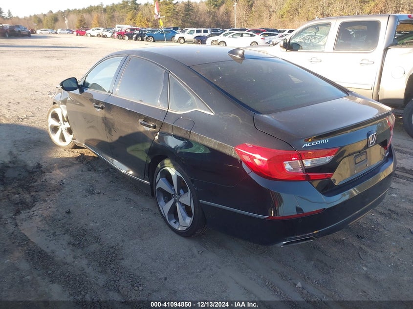 2018 HONDA ACCORD VIN: 1HGCV1F90JA087132