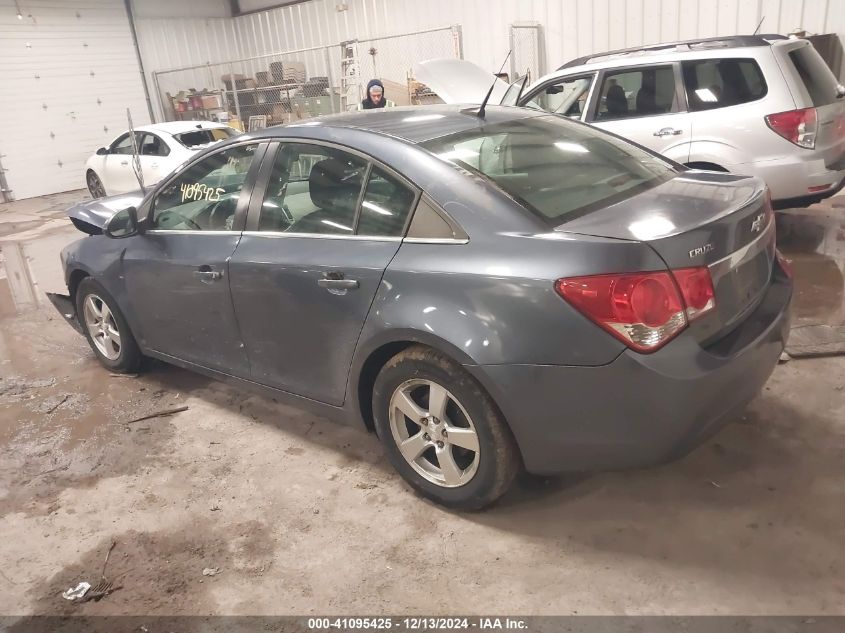 VIN 1G1PC5SB4E7319376 2014 CHEVROLET CRUZE no.3