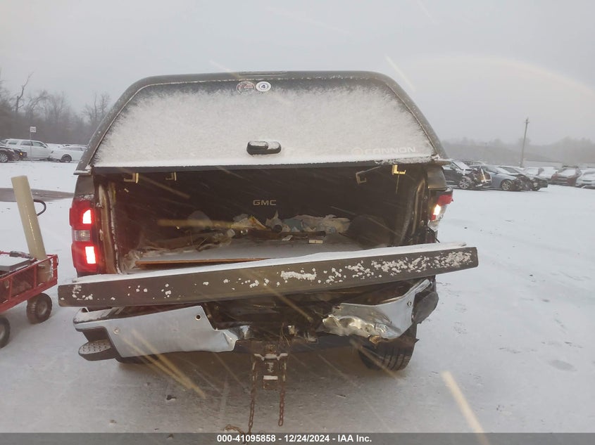 GMC SIERRA 1500 - zdjęcie 15