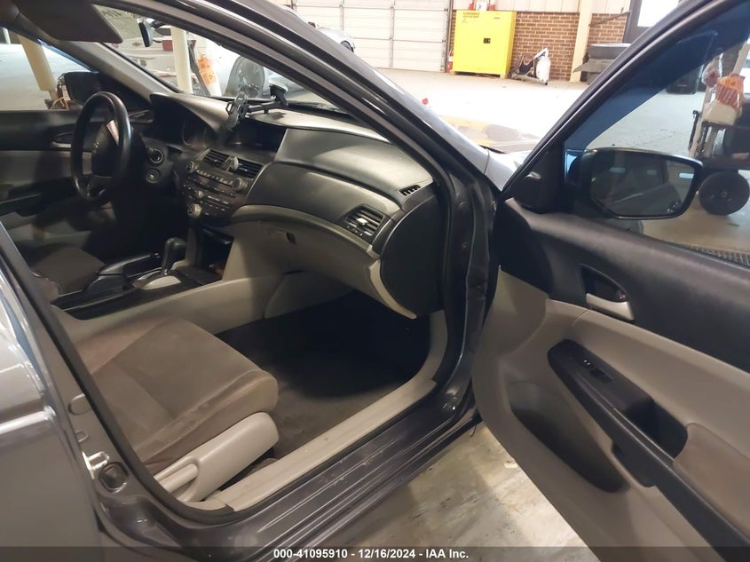 2012 HONDA ACCORD VIN: 1HGCP2F31CA245590