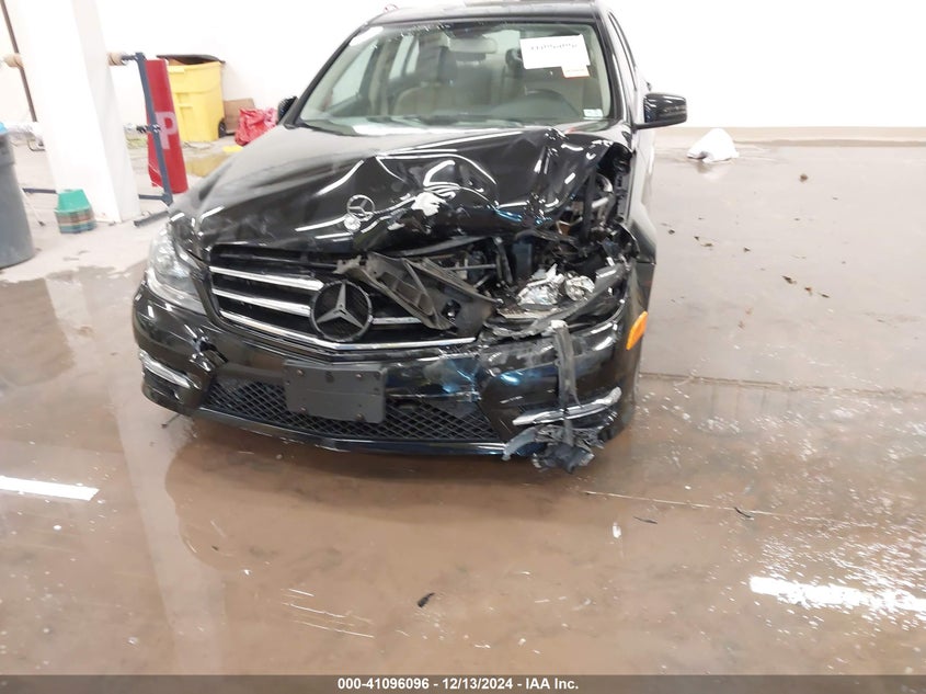 2014 MERCEDES-BENZ C 300 VIN: WDDGF8AB0EA944836