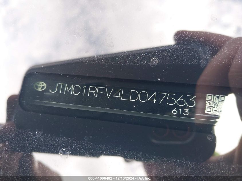 VIN JTMC1RFV4LD047563 2020 Toyota RAV4, Xle Premium no.9