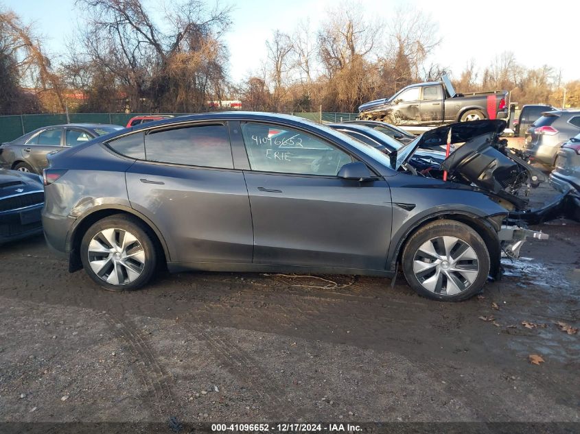 2023 Tesla Model Y Awd/Long Range Dual Motor All-Wheel Drive VIN: 7SAYGDEE8PF758838 Lot: 41096652