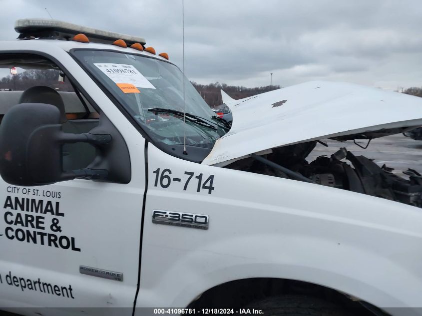 2005 Ford F-350 Chassis Xl/Xlt VIN: 1FDWF34P35EA61687 Lot: 41096781