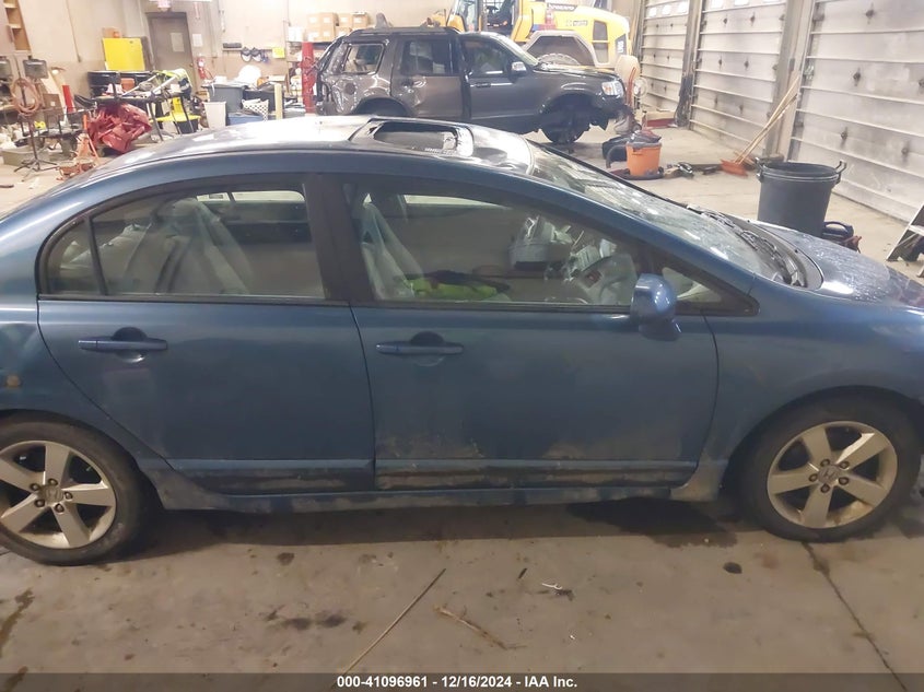 2008 HONDA CIVIC VIN: 1HGFA16808L035238