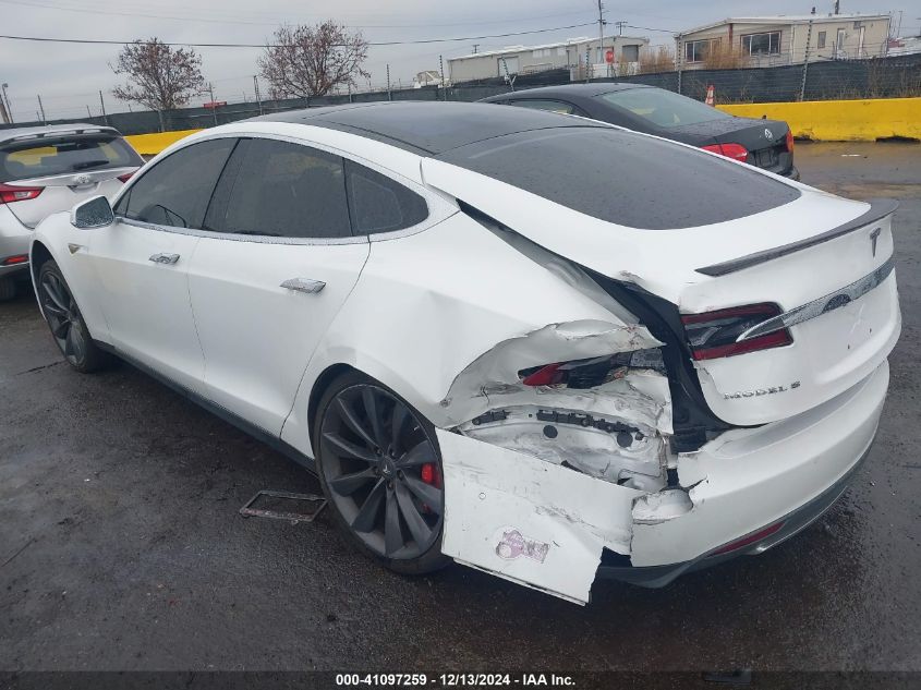 VIN 5YJSA1H13EFP53684 2014 Tesla Model S, P85 no.3