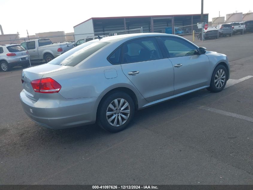 VIN 1VWAP7A30DC101543 2013 Volkswagen Passat, 2.5L S no.4