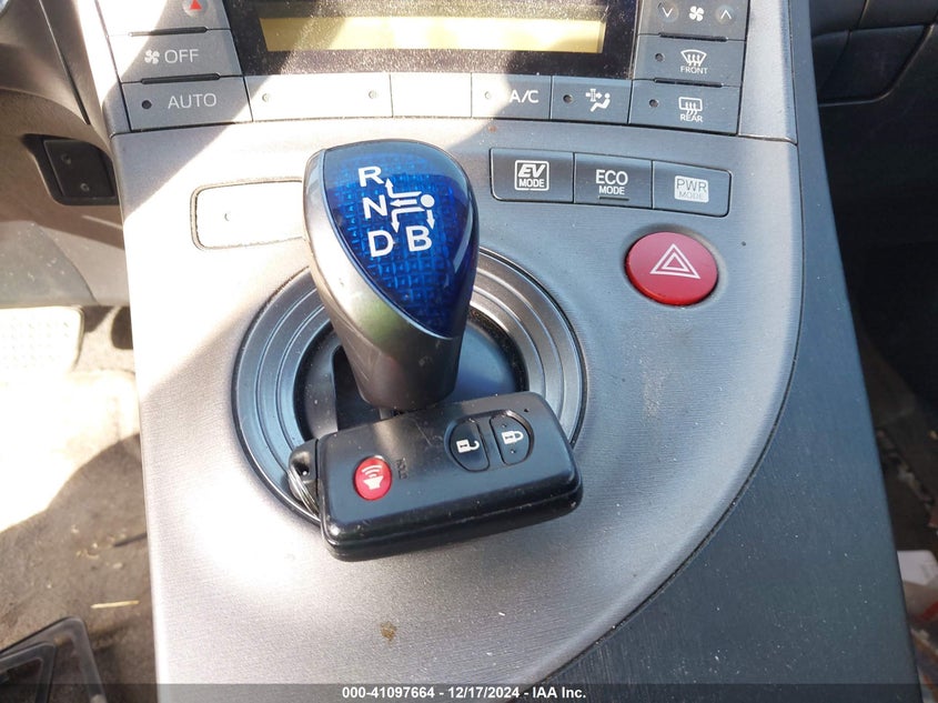 2013 TOYOTA PRIUS VIN: JTDKN3DU9D5625482