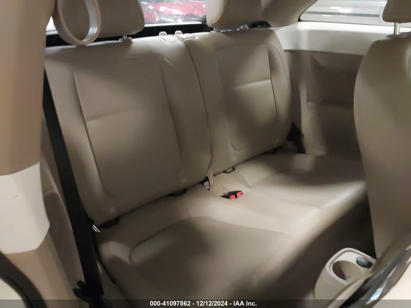 2013 VOLKSWAGEN BEETLE 2.0L TDI - 3VWJL7AT9DM611125