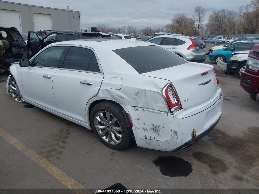 VIN 2C3CCAKG3HH565620 2017 CHRYSLER 300C no.3