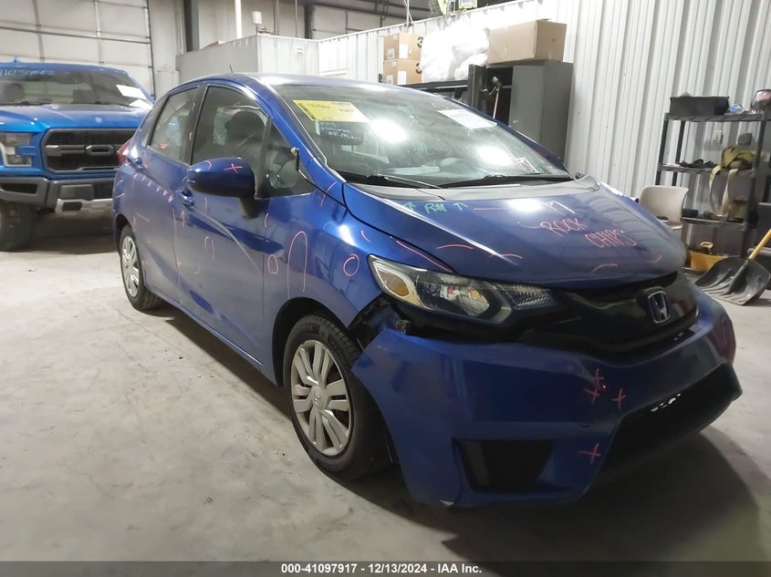 2015 HONDA FIT VIN: 3HGGK5H5XFM714120