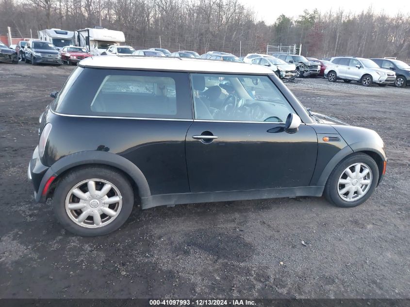 2004 Mini Cooper VIN: WMWRC33414TC51418 Lot: 41097993