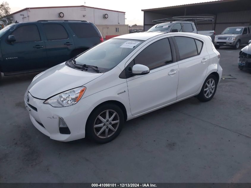 VIN JTDKDTB31D1545372 2013 Toyota Prius, C Three no.2