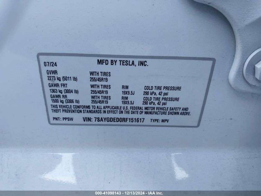 2024 Tesla Model Y Long Range Dual Motor All-Wheel Drive/Rwd VIN: 7SAYGDED0RF151617 Lot: 41098143