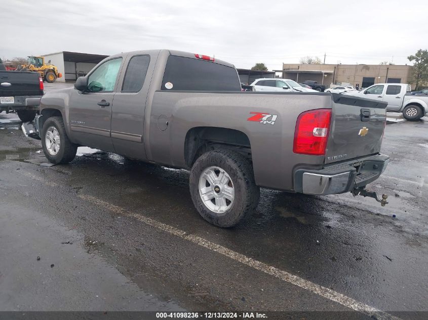 VIN 1GCRKSE75DZ182735 2013 Chevrolet Silverado 1500... no.3