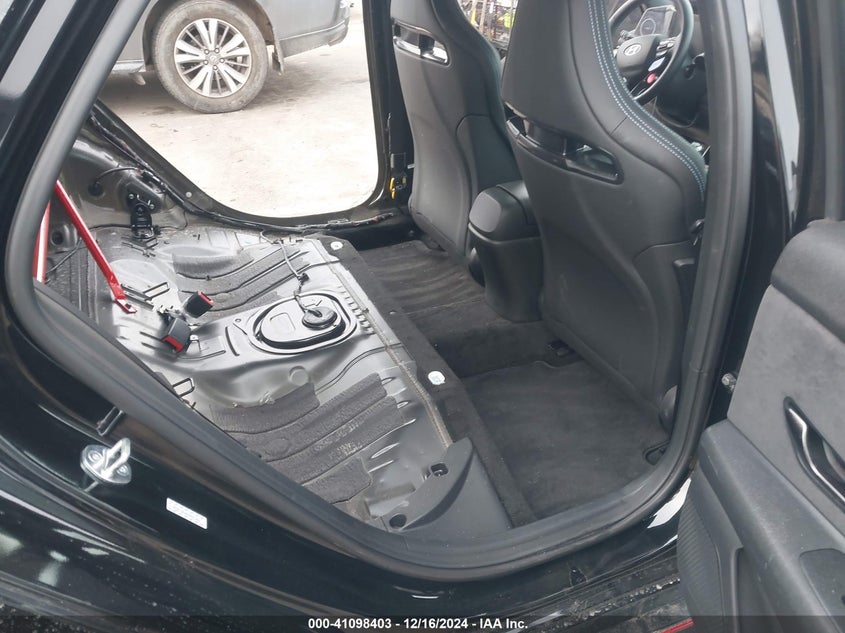 2023 HYUNDAI ELANTRA N VIN: KMHLW4AK6PU013630