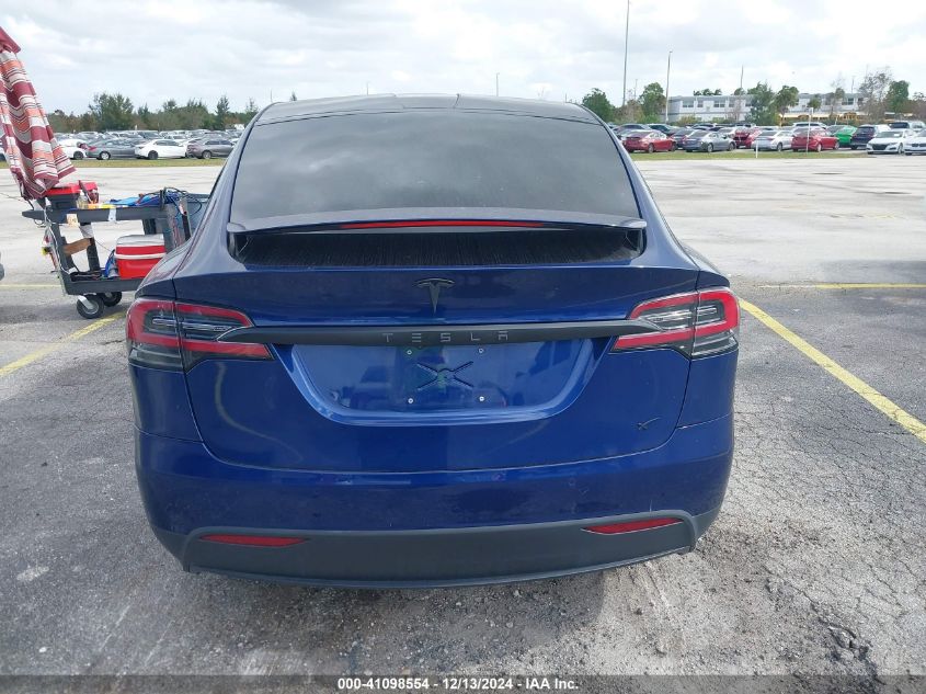 2020 Tesla Model X Long Range Dual Motor All-Wheel Drive/Long Range Plus Dual Motor All-Wheel Drive VIN: 5YJXCDE28LF302696 Lot: 41098554