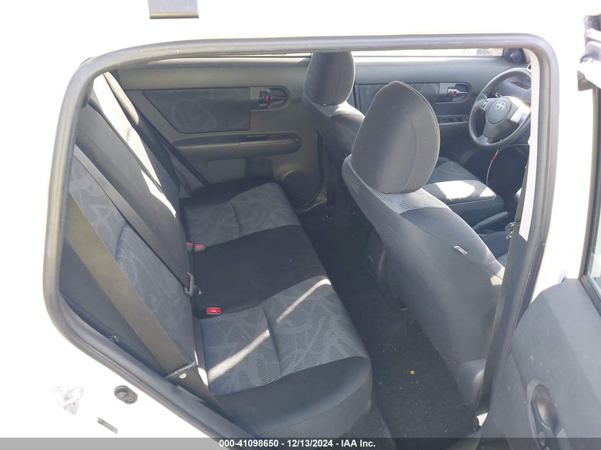 2012 SCION XB VIN: JTLZE4FE7C1143825