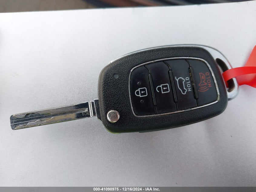 2016 HYUNDAI TUCSON SE - KM8J23A43GU048771