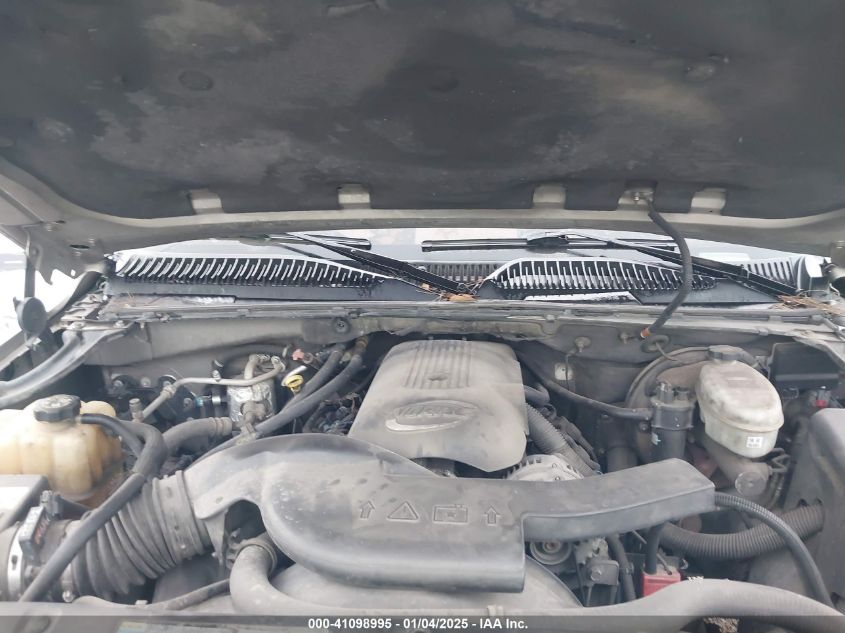 2003 Chevrolet Suburban 1500 Lt VIN: 3GNEC16ZX3G267081 Lot: 41098995