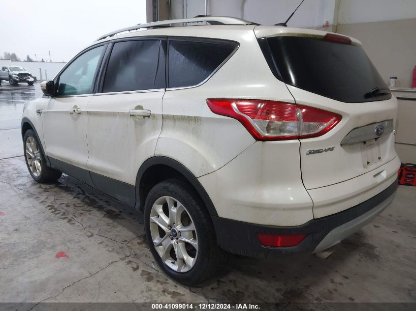 VIN 1FMCU9J90GUC44717 2016 FORD ESCAPE no.3