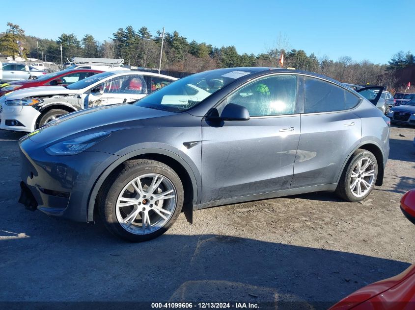 2023 Tesla Model Y Awd/Long Range Dual Motor All-Wheel Drive VIN: 7SAYGDEE9PA041474 Lot: 41099606