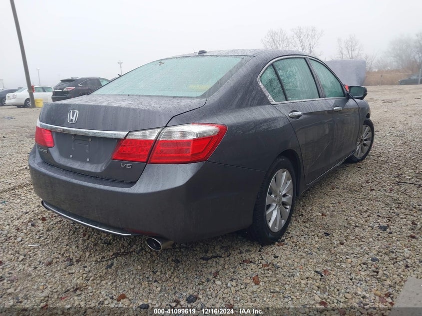 2015 HONDA ACCORD VIN: 1HGCR3F84FA001898