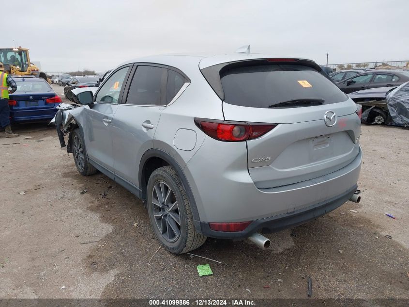 VIN JM3KFACM7J0401789 2018 Mazda CX-5, Touring no.3