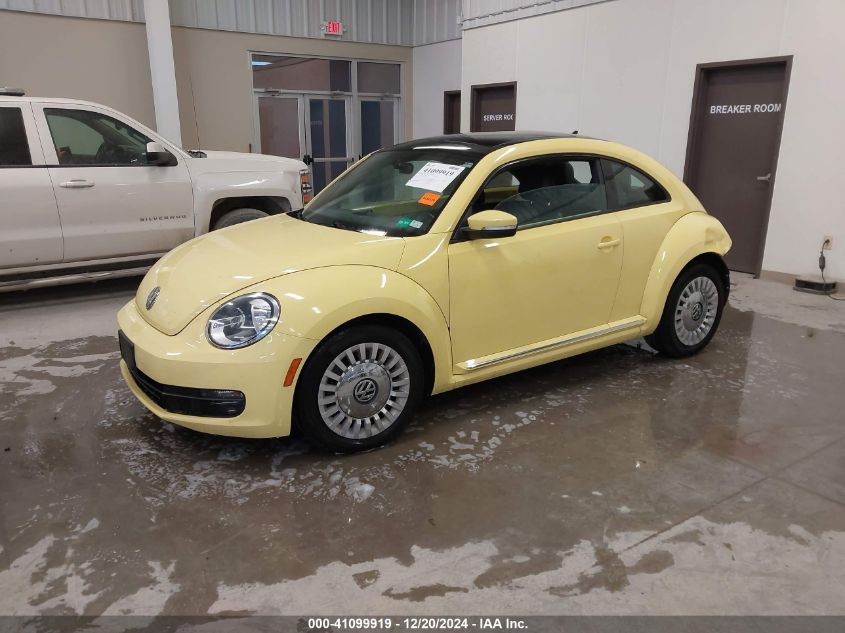 VIN 3VWJ17AT2FM643939 2015 Volkswagen Beetle, 1.8T no.2