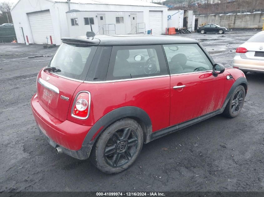 2013 MINI HARDTOP VIN: WMWSU3C55DT374773