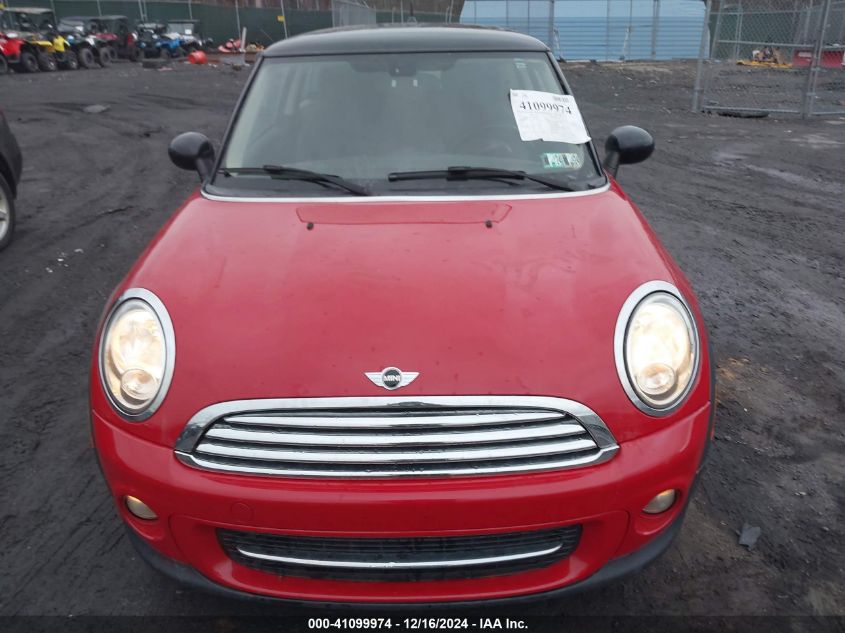 2013 Mini Hardtop Cooper VIN: WMWSU3C55DT374773 Lot: 41099974