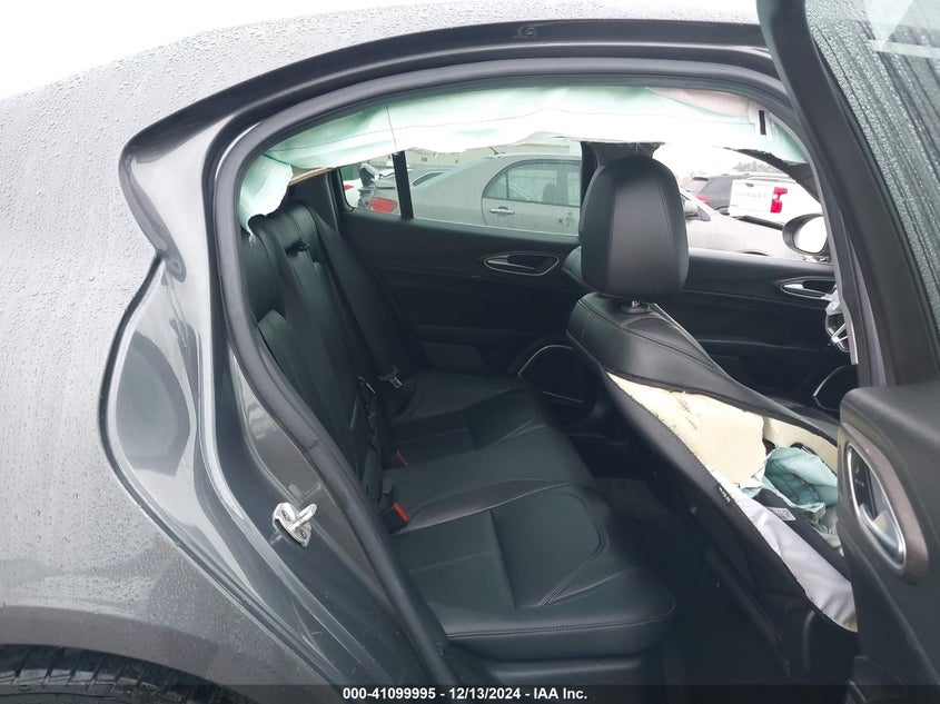 2018 ALFA ROMEO GIULIA TI RWD - ZARFAECN8J7578437