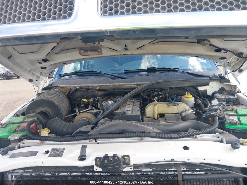 2000 Dodge Ram 3500 St VIN: 1B7MF3369YJ103683 Lot: 41100423
