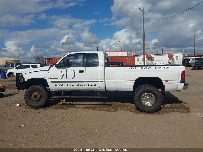 2000 Dodge Ram 3500 St VIN: 1B7MF3369YJ103683 Lot: 41100423