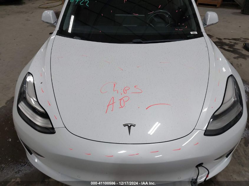 2018 Tesla Model 3 Long Range/Performance VIN: 5YJ3E1EB3JF084493 Lot: 41100586