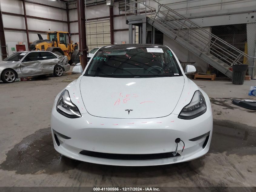 2018 Tesla Model 3 Long Range/Performance VIN: 5YJ3E1EB3JF084493 Lot: 41100586