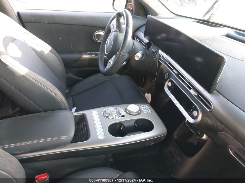 2024 Genesis Gv60 Standard Rwd VIN: KMUKB4SA1RU021118 Lot: 41100907