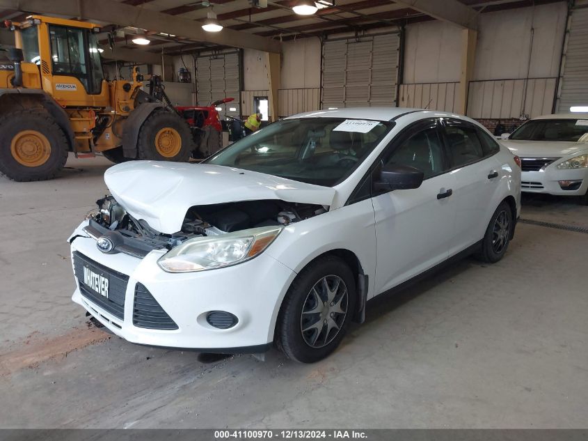 VIN 1FADP3E25DL368564 2013 Ford Focus, S no.2